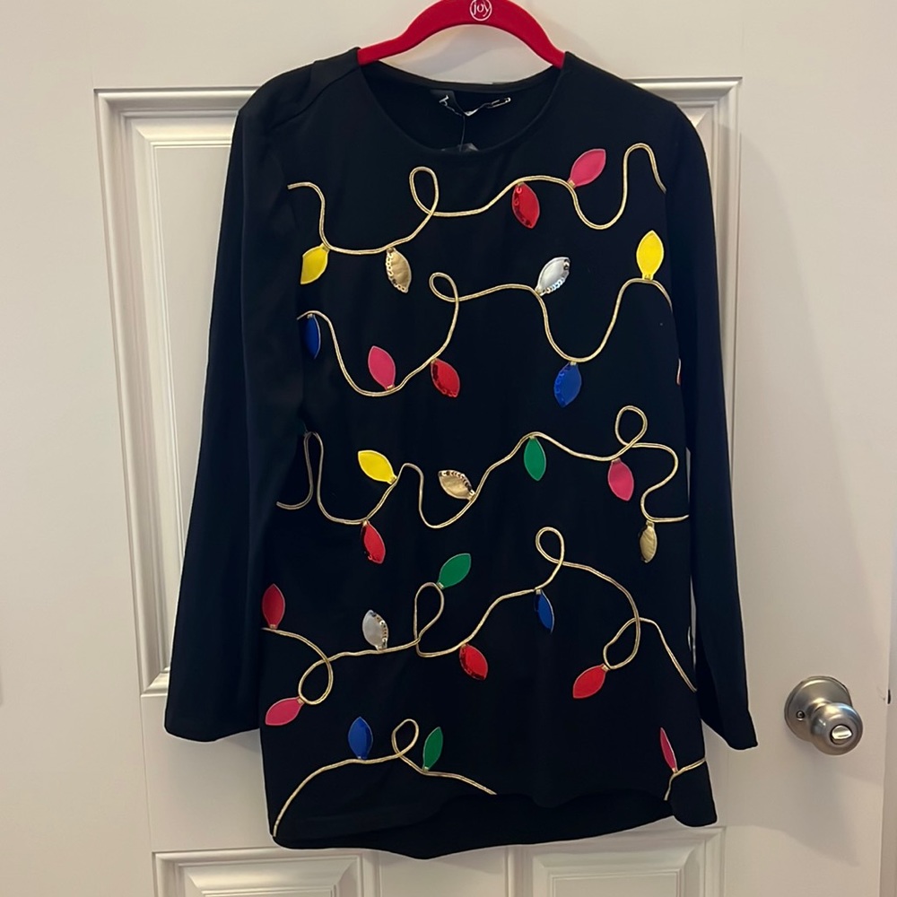 Holiday Long Sleeve Tunic- Small- NWT